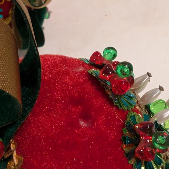 4 Vintage Handmade Push Pin Christmas Ornament Beaded Sequins Corded Trim - Picture 10 of 10